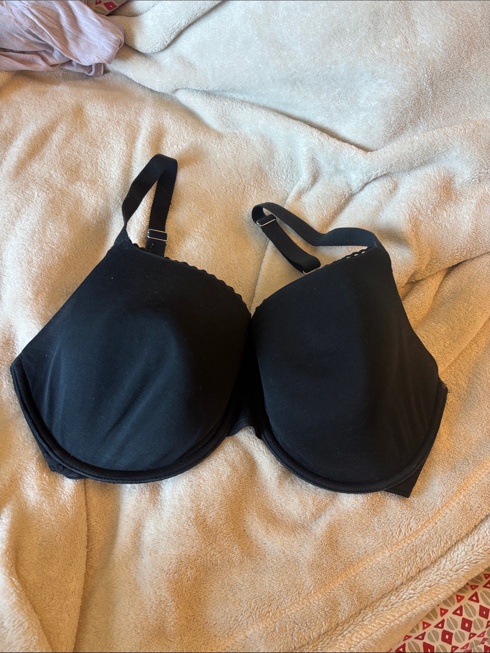 M&S black t-shirt bra lightly lined size 34E/34DD